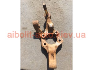 Кулак задний, цапфа правая лачетти